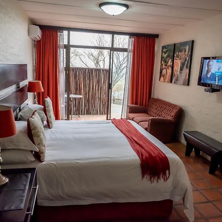 Franklin View Guesthouse บลูมฟอนเทน ภายนอก รูปภาพ