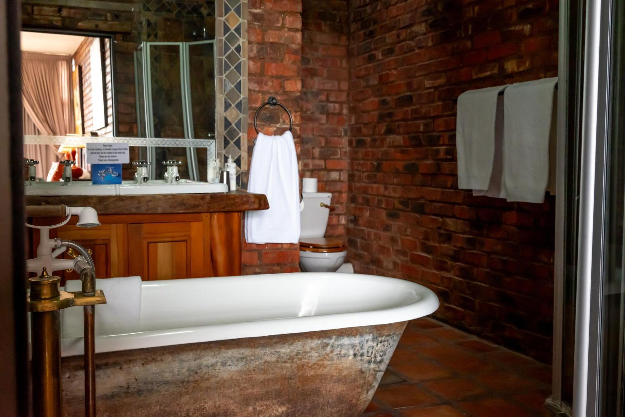 Franklin View Guesthouse บลูมฟอนเทน ภายนอก รูปภาพ