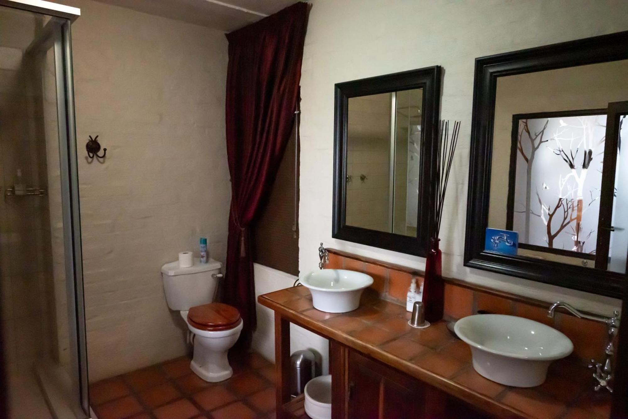 Franklin View Guesthouse บลูมฟอนเทน ภายนอก รูปภาพ