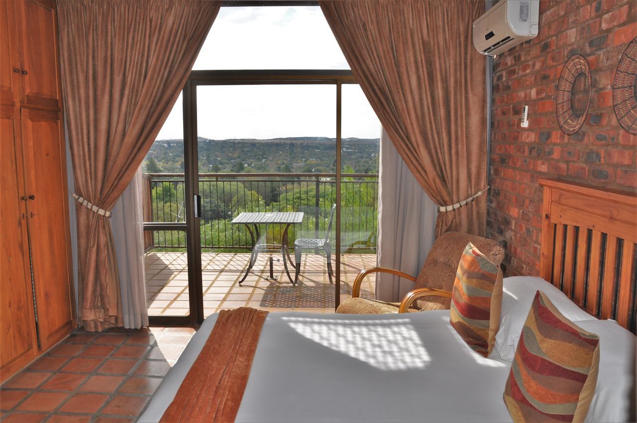 Franklin View Guesthouse บลูมฟอนเทน ภายนอก รูปภาพ