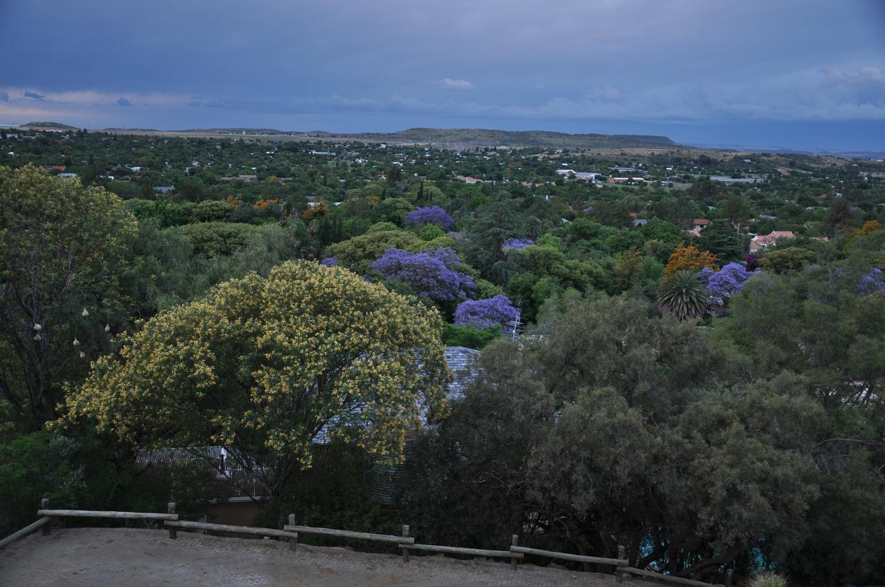 Franklin View Guesthouse บลูมฟอนเทน ภายนอก รูปภาพ